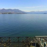 Hotel by the lake in Italy, Tronzano Lago Maggiore, 500 sq.m.