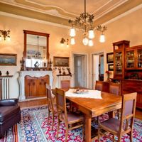 Вилла у озера в Италии, Тронцано-Лаго-Маджоре, 950 кв.м.