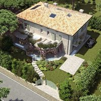 Villa at the seaside in Italy, Forte dei Marmi, 966 sq.m.