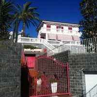 Villa at the seaside in Italy, San Remo, 180 sq.m.