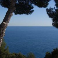 Villa at the seaside in Italy, Savona, 330 sq.m.