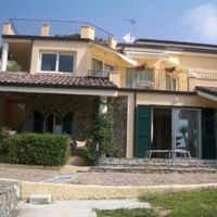 Villa in Italy, Savona, 300 sq.m.