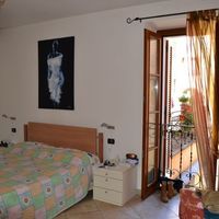 Apartment in Italy, Como, 100 sq.m.