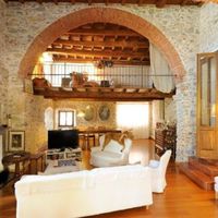 Villa at the seaside in Italy, Albenga, 560 sq.m.
