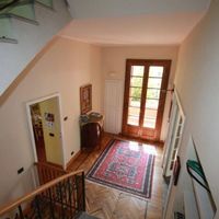 Villa by the lake in Italy, Como, 450 sq.m.