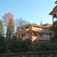 Апартаменты у озера в Италии, Тронцано-Лаго-Маджоре, 140 кв.м.