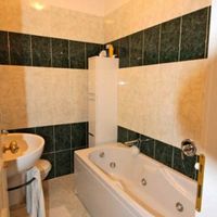 Апартаменты у озера в Италии, Тронцано-Лаго-Маджоре, 140 кв.м.