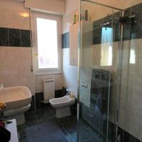 Апартаменты у озера в Италии, Тронцано-Лаго-Маджоре, 140 кв.м.