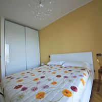 Апартаменты у озера в Италии, Тронцано-Лаго-Маджоре, 80 кв.м.