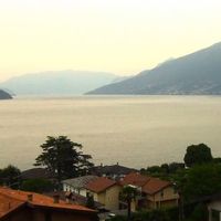 Apartment by the lake in Italy, Como, 150 sq.m.