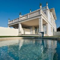 Apartment by the lake in Italy, Lombardia, 180 sq.m.