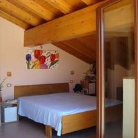 Apartment by the lake in Italy, Lombardia, 130 sq.m.