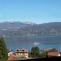 Апартаменты у озера в Италии, Тронцано-Лаго-Маджоре, 65 кв.м.