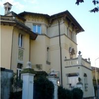 Вилла у озера в Италии, Тронцано-Лаго-Маджоре, 420 кв.м.