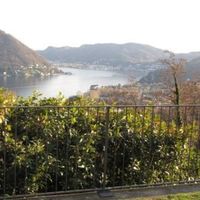 Вилла у озера в Италии, 130 кв.м.