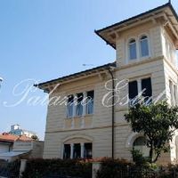 Villa at the seaside in Italy, Viareggio, 220 sq.m.