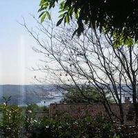 Вилла у озера в Италии, Тронцано-Лаго-Маджоре, 380 кв.м.