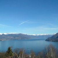 Вилла у озера в Италии, Тронцано-Лаго-Маджоре, 430 кв.м.