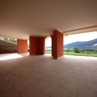 Вилла у озера в Италии, Тронцано-Лаго-Маджоре, 250 кв.м.