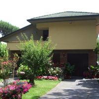 Вилла у моря в Италии,  Марина ди Пьетрасанта , 200 кв.м.