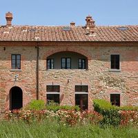 Apartment in the village in Italy, Arezzo, 152 sq.m.