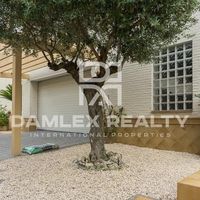Villa in Spain, Catalunya, Barcelona, 417 sq.m.