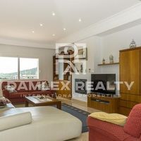 Villa in Spain, Catalunya, Barcelona, 417 sq.m.