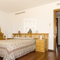 Villa in Spain, Catalunya, Barcelona, 417 sq.m.