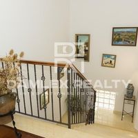 Villa in Spain, Catalunya, Barcelona, 417 sq.m.
