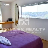 Villa in Spain, Catalunya, Barcelona, 323 sq.m.