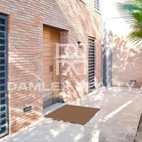 Villa in Spain, Catalunya, Barcelona, 323 sq.m.
