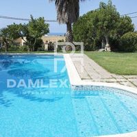 Дом в Испании, Каталония, Жирона, 450 кв.м.