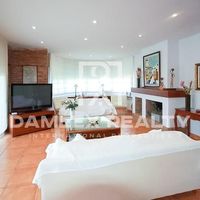 Дом в Испании, Каталония, Жирона, 385 кв.м.