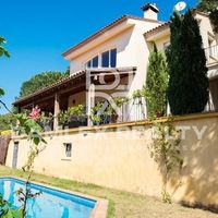 Дом в Испании, Каталония, Жирона, 240 кв.м.