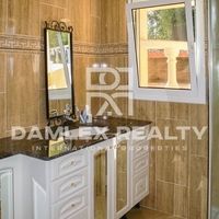 Дом в Испании, Каталония, Жирона, 290 кв.м.