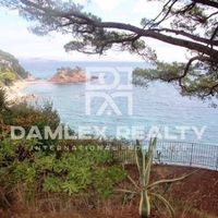 Дом в Испании, Каталония, Жирона, 1000 кв.м.