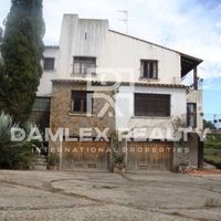 Дом в Испании, Каталония, Жирона, 1000 кв.м.