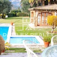 Дом в Испании, Каталония, Жирона, 406 кв.м.