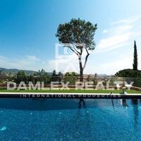 Дом в Испании, Каталония, Жирона, 550 кв.м.