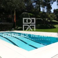 Вилла в Испании, Каталония, Жирона, 690 кв.м.