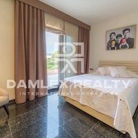 House in Spain, Catalunya, Vallcarca, 490 sq.m.