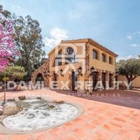 Вилла в Испании, Каталония, Жирона, 280 кв.м.