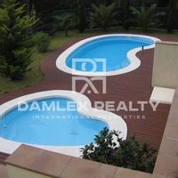 Дом в Испании, Каталония, Жирона, 491 кв.м.