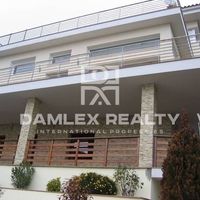 Дом в Испании, Каталония, Жирона, 491 кв.м.