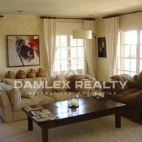 Вилла в Испании, Каталония, Жирона, 590 кв.м.