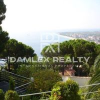 Дом в Испании, Каталония, Жирона, 430 кв.м.