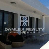 Villa in Spain, Catalunya, Girona, 485 sq.m.