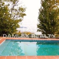 Дом в Испании, Каталония, Жирона, 400 кв.м.