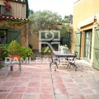 Дом в Испании, Каталония, Жирона, 400 кв.м.