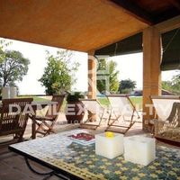 Дом в Испании, Каталония, Жирона, 400 кв.м.